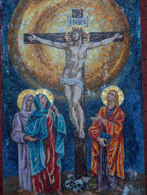 Holy-Cross-1010537-1.jpg