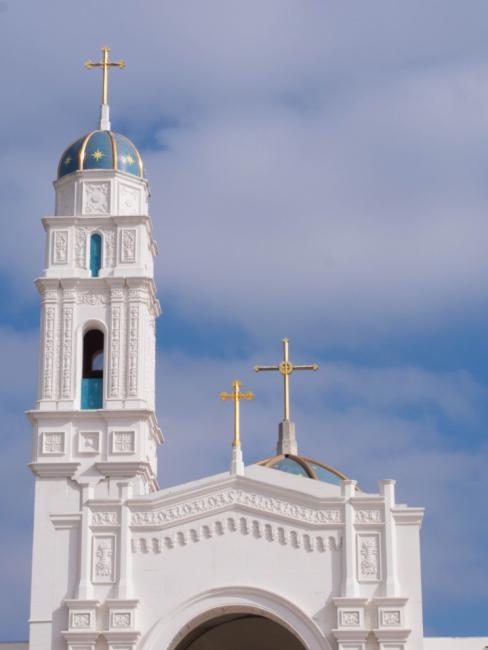 Holy-Cross-1010189-720x960-1.jpg